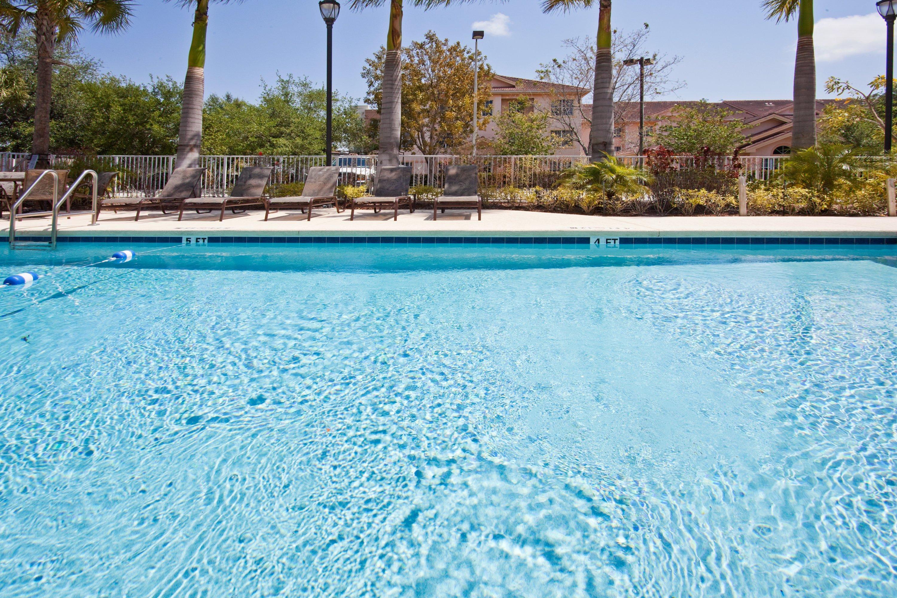 Holiday Inn Express West Palm Beach Metrocentre By Ihg Exterior foto